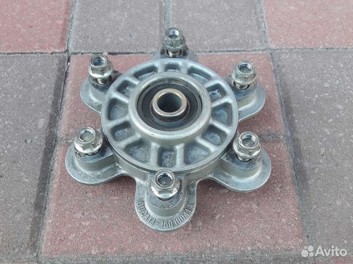 Ступица задняя Ducati 900ss monster