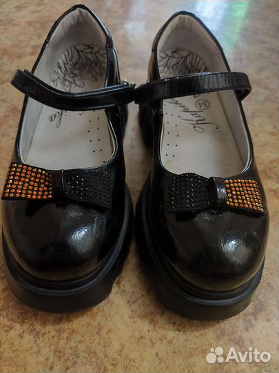 Обувь для девочки