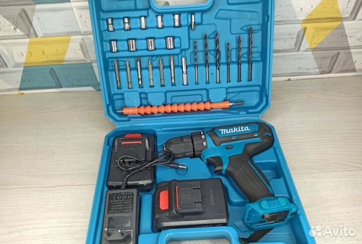 Шуруповерт makita 18v