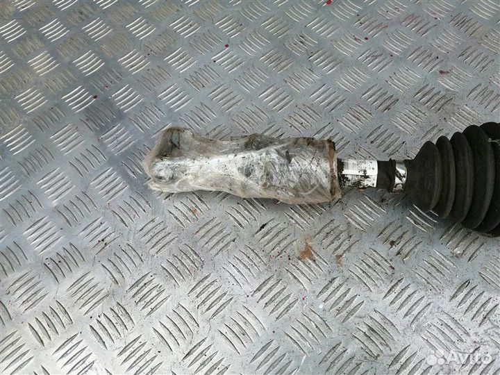 Вал приводной передний левый Chevrolet Epica V250