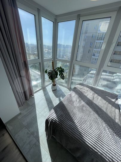 Квартира-студия, 35 м², 17/19 эт.