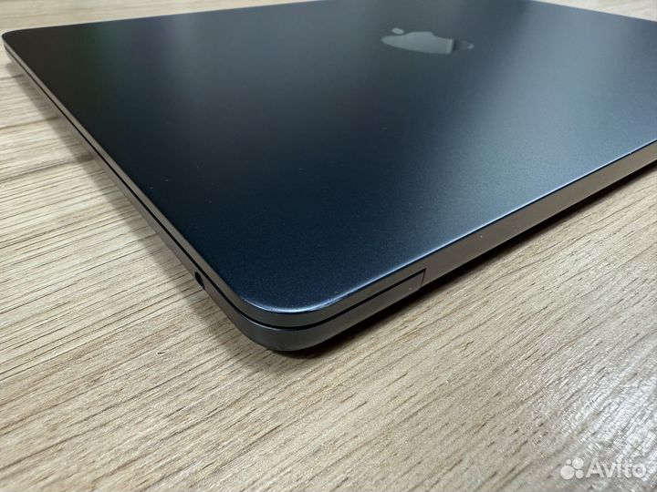 Macbook Air 13 M2 8gb 512gb 10 ядер процессора