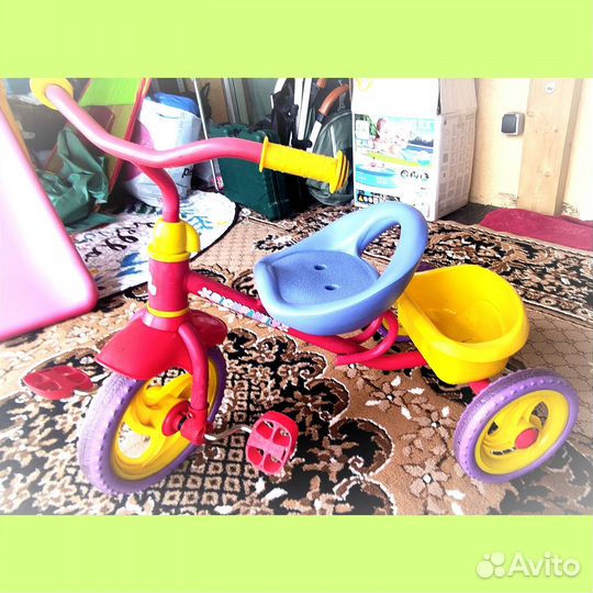 Трехколесный велосипед