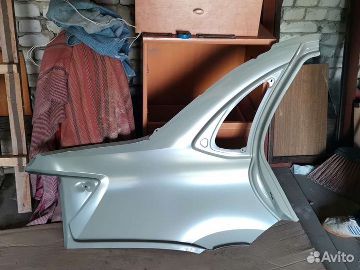 Заднее левое крыло LADA granta