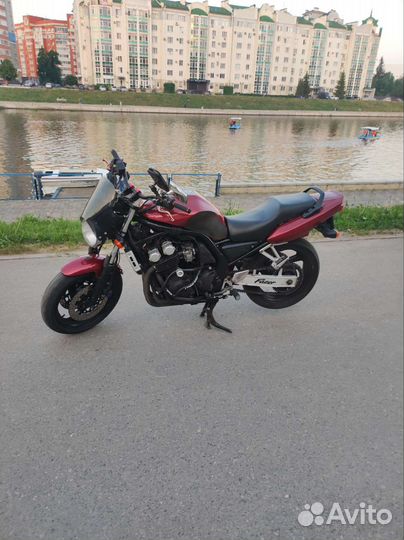 Yamaha fzs600 fazer