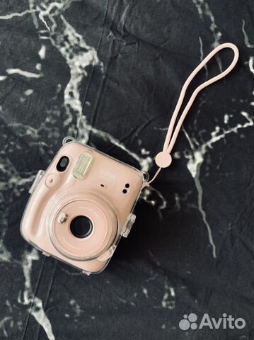 Фотоаппарат мгновенной печати Instax mini 11