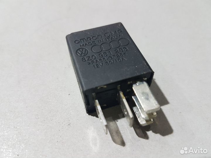 Реле 395 8z0951253 ауди а8 audi s8
