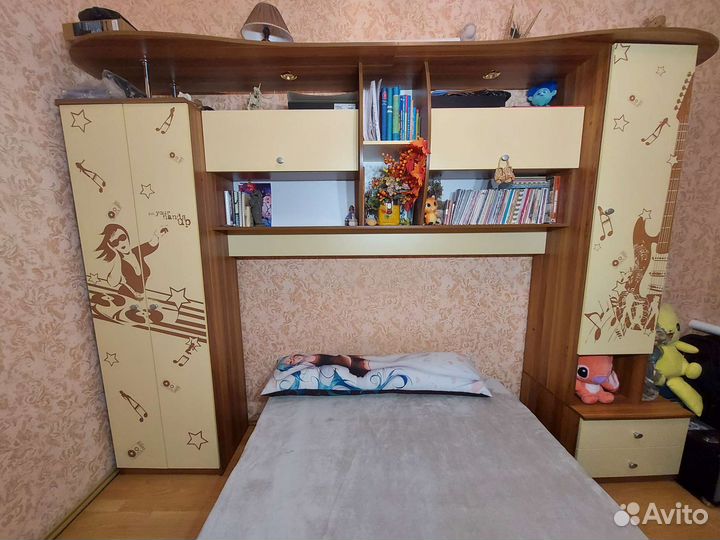 Мебель для девочки бу