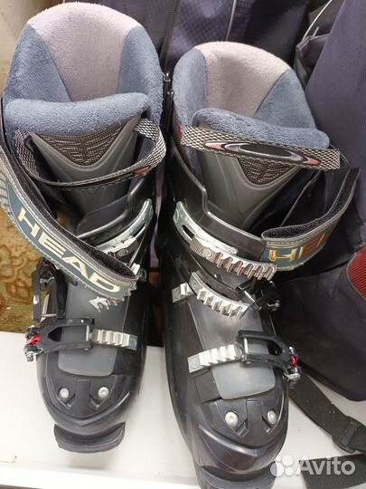 Горнолыжные ботинки