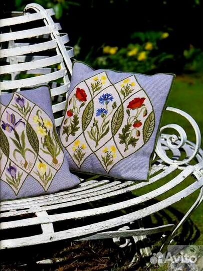 Схемы для вышивания от William Morris