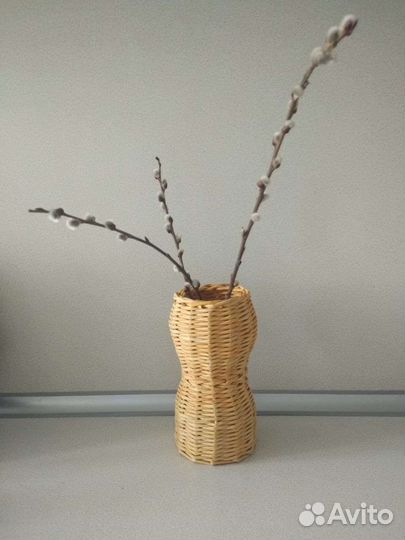 Вазы плетеные