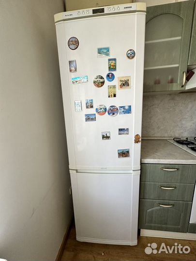 Холодильник Samsung No Frost