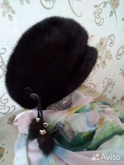 Шапка женская норковая, размер 57