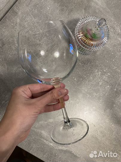 Бокалы для вина