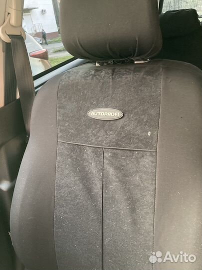 Автомобильные чехлы на сиденья (универсальные)