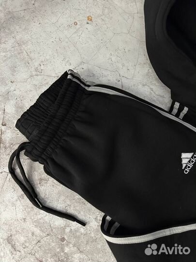 Спортивный костюм Adidas на флисе мужской