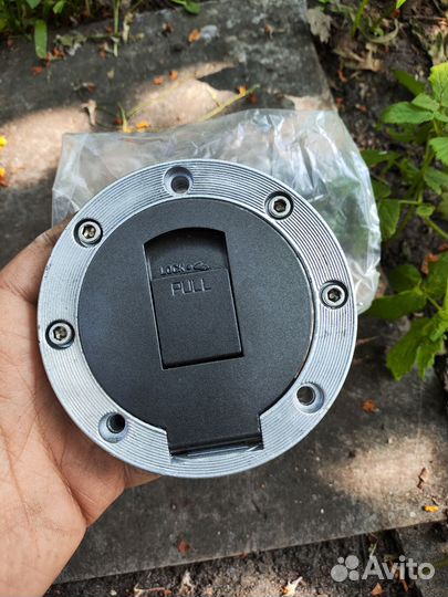 Замок на бензобак