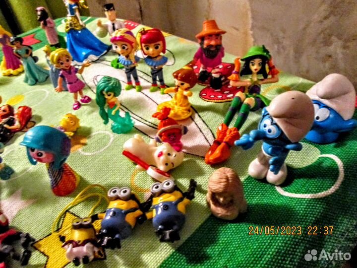 Фигурки, животные, помещающиеся в киндеряйцо