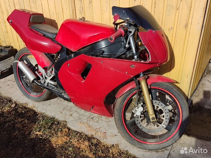 Продам обменяю на скутер квадроцикл Yamaha TZ50