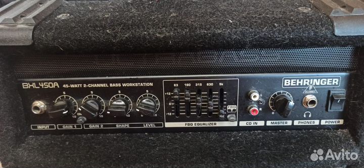 Басовый Комбоусилитель Behringer BXL450