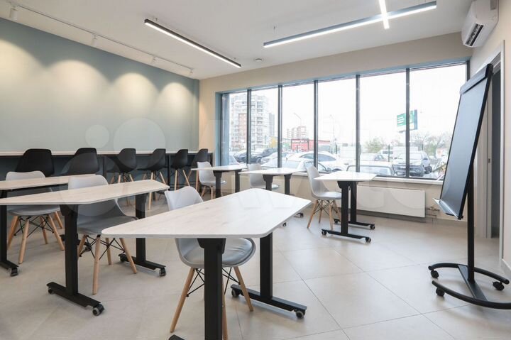 Под медцентр, офис 230 м² Ул Ипподромская