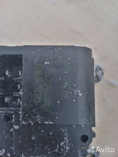 Моторчик заслонок корпуса печки Kia Sportage 2001