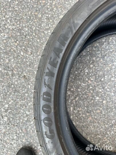 Goodyear Eagle F1 Asymmetric 3 225/40 R19 и 255/35 R19