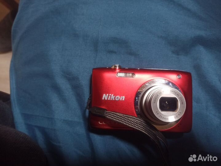 Компактный фотоаппарат nikon