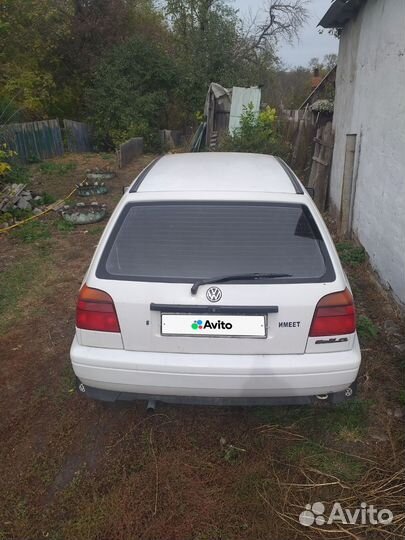 Volkswagen Golf 1.8 AT, 1996, 290 625 км