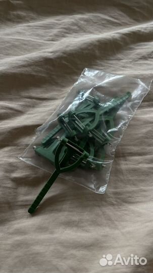 Булавки для бутоньерки