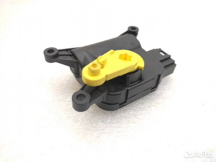 Сервопривод заслонок печки Volkswagen Passat B7