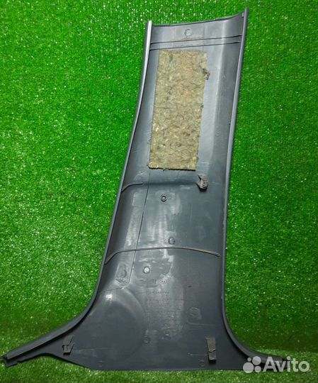 Обшивка центральной стойки Ниссан Альмера Н16