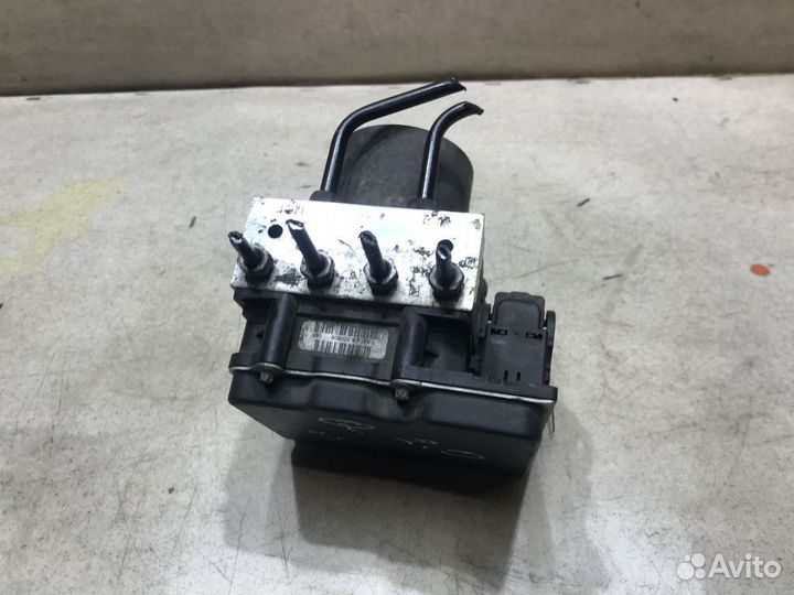 47660EY16A Блок ABS (насос) Nissan Qashqai J10