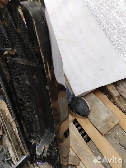 Решетка радиатора