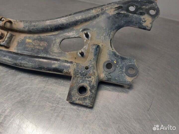 Рычаг продольный задний правый Hyundai Santa Fe 3