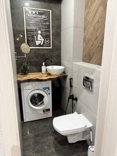 2-к. квартира, 81 м², 5/10 эт.