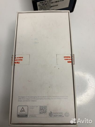 Коробка от телефона