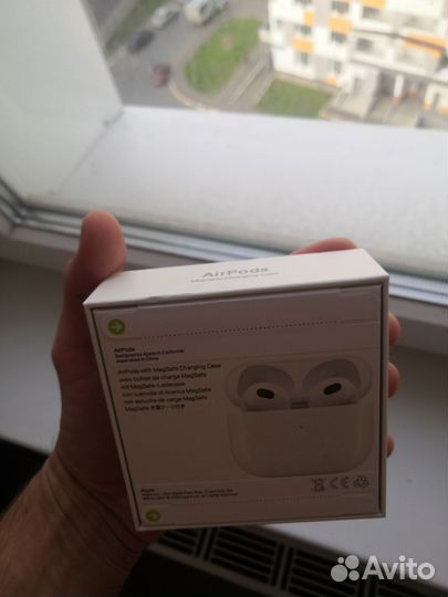 Беспроводные наушники apple airpods 3