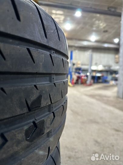 Federal Evoluzion ST-1 265/35 R18