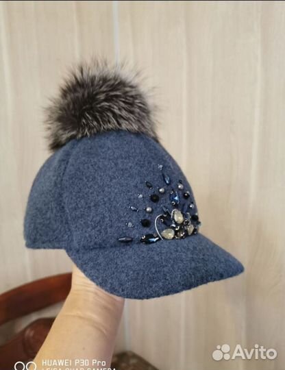 Кепка и шарф