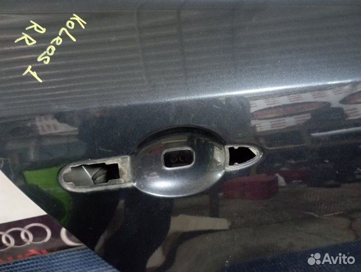 Дверь боковая задняя правая Renault Koleos HY 2TR