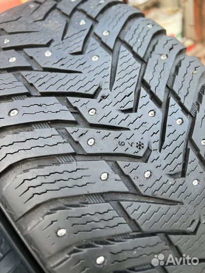 Nokian Tyres Hakkapeliitta 8 SUV 285/60 R18 116T