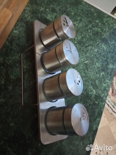 Баночки для специй на магнитах