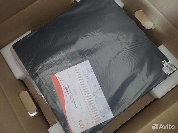 Новый ибп PowerCom Macan MRT-1500SE