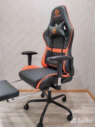 Игровое кресло новое до 150 кг, регулируемое