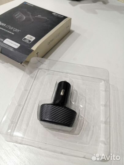 Автомобильное зарядное устройство