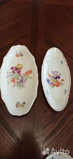 Овальная тарелка