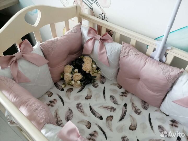 Бортики в детскую кроватку. Новые