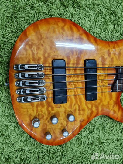 Бас гитара Ibanez BTB405QM 5 струн