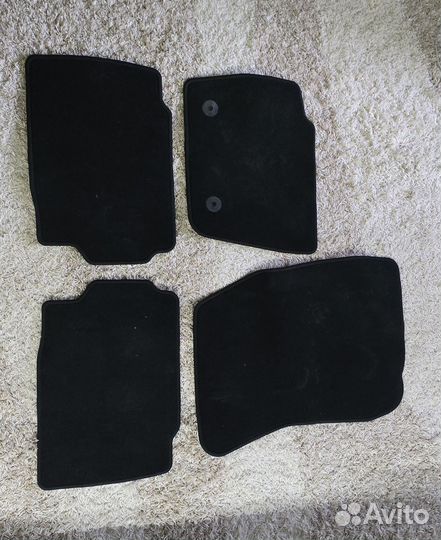 Автомобильные коврики